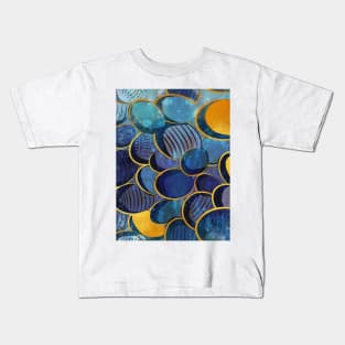 Abstract deep blue // pattern Kids T-Shirt